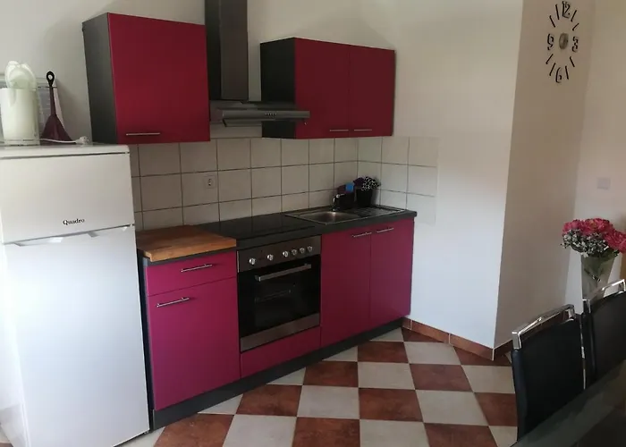 Apartament With Parking Space - 20183 *