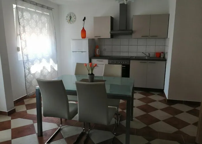 With Parking Space - 20183 * Vir