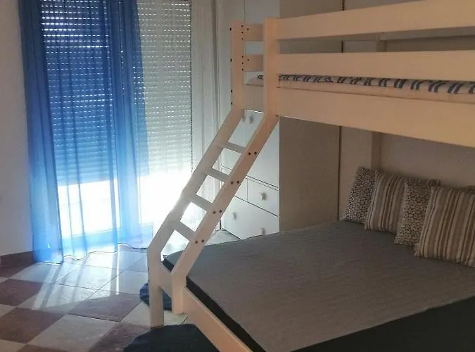 Apartament With Parking Space - 20183 *